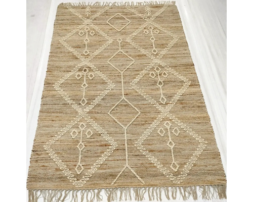 Teppich mit geometrischem Muster und Fransen