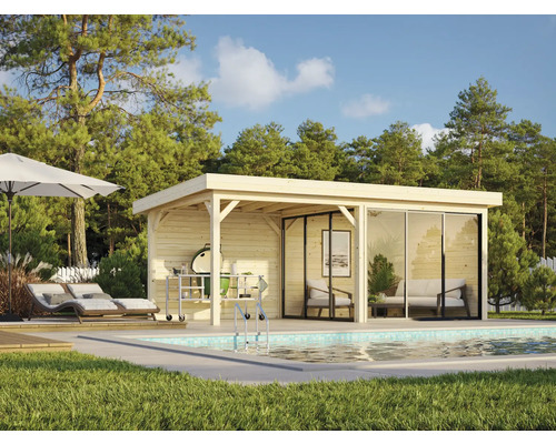Holz Gartenhaus mit Grill, Pool und Liegestühlen in einem hellen Garten.