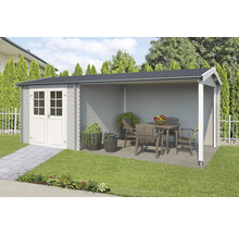 Gartenhaus mit überdachter Terrasse und Gartenmöbeln im Außenbereich