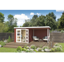 Holzgartenhaus mit Terrasse, Gartenmöbeln und geöffneten Türen