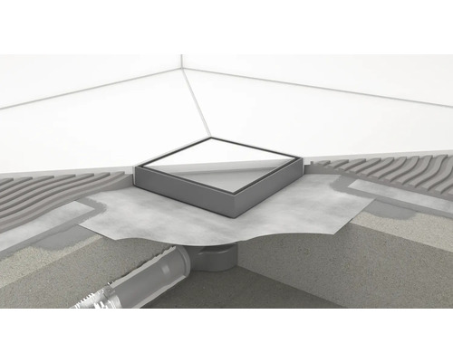 Quadratischer Duschablauf mit Dichtmanschette und Ablaufrohr für bodengleiche Dusche.