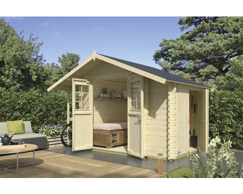 Holzgartenhaus mit geöffneten Türen und Geräten darin