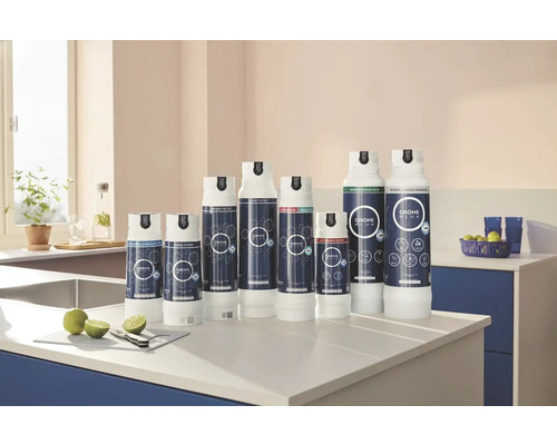 Grohe Blue Wasserfilter für Küchenarmaturen auf einer Küchentheke
