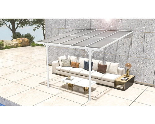 Terrasse mit weißem Pavillon und Sitzgruppe