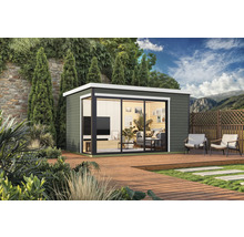 Modernes Gartenhaus mit großem Fenster und Terrasse