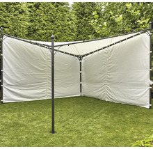 Gartenzelt mit Stoffwänden auf Rasenfläche