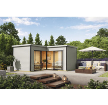 Gartenhaus mit Terrasse und Sitzbereich im Freien.