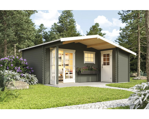 Gartenhaus aus Holz mit Fenstern und Türen im Garten