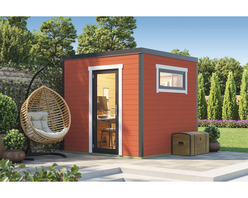 Garten mit modernem Holzgartenhaus, Hängekorbsessel und Holztruhe