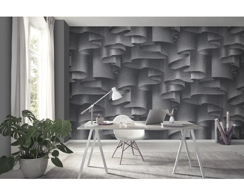 Modernes Arbeitszimmer mit Design Tapete und Schreibtisch