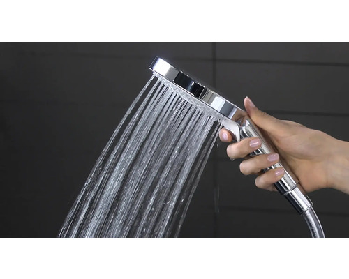 Handbrause mit Wasserstrahl