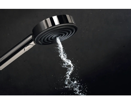 Handbrause mit fließendem Wasser