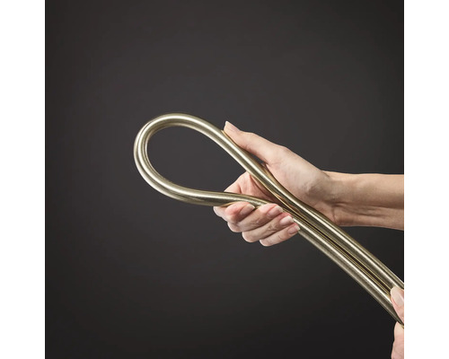 Heizstab in einer Hand