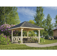 Holzpavillon mit Tisch und Stühlen im Garten