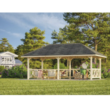 Holzpavillon mit Grillplatz und Sitzgelegenheit im Garten.