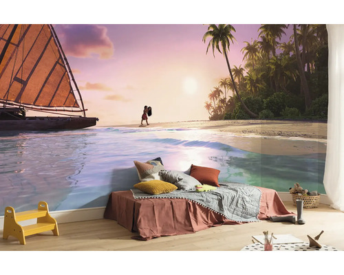 Fototapete mit Strand-, Palmen- und Bootsmotiv für eine stimmungsvolle Raumgestaltung
