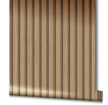 Tapetenrolle mit Holzlamellen-Optik