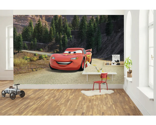 Kinderzimmer mit Fototapete mit dem Motiv Lightning McQueen