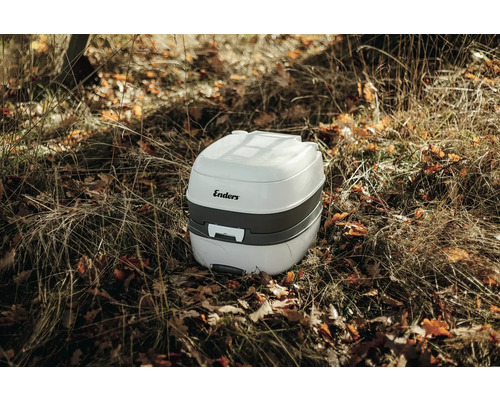 Tragbare Campingtoilette von Enders im Freien