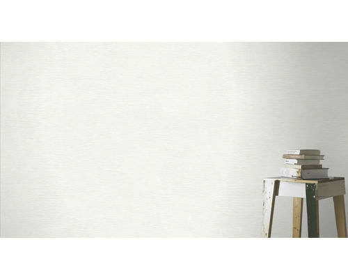 Helle Vliestapete mit horizontaler Textur