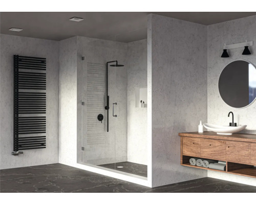 Modernes Badezimmer mit begehbarer Dusche, Handtuchwärmer und Waschtisch