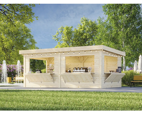 Holz Gartenpavillon mit geöffneten Verkaufsklappen und Lichterkette im Außenbereich.