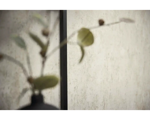 Dekorativer Zweig in Vase