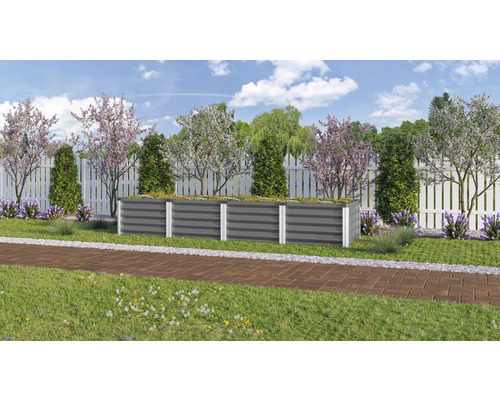 Hochbeet aus Metall im Garten