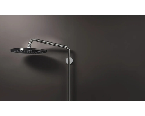 Regendusche aus Metall zur Wandmontage