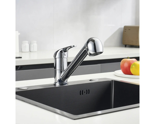 Küchenspüle mit Chrom-Einhebelmischer und Ausziehbrause
