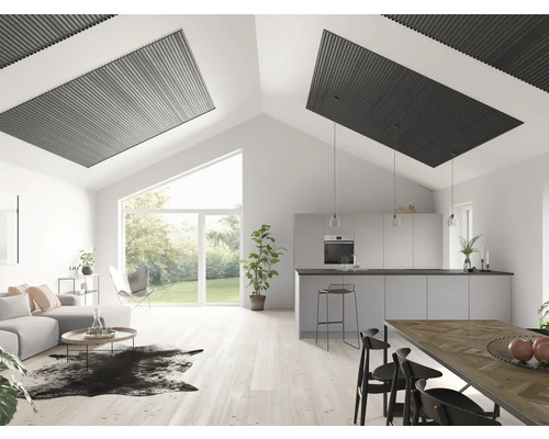 Helles Wohnzimmer mit Deckenelementen, moderner Einrichtung und grossen Fenstern