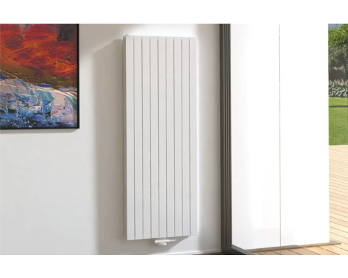 Rotheigner Designheizkörper PANEL 1800 x 662 mm weiß Anschluss Mittig unten Vertikaler Heizkörper an einer Wand montiert