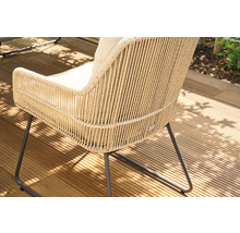 Gartensessel mit Seilgeflecht und Metallbeinen