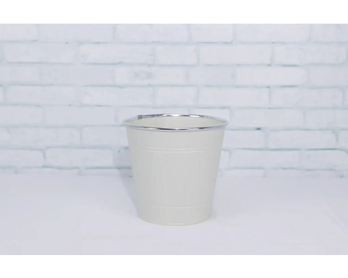 Dekorative Metall Pflanzkanne für den Innenbereich