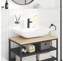 Badezimmer Waschbecken mit Armatur auf Unterschrank mit Regalen