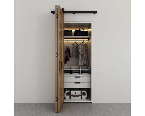 Offener Schrank mit Schiebetürsystem, Kleidung und Aufbewahrungslösungen