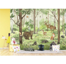 Tapete mit Waldtiermotiv im Kinderzimmer