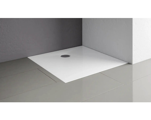 Quadratische Duschwanne mit Ablauf