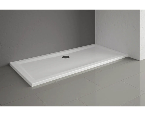 Rechteckige Duschwanne mit Ablauf