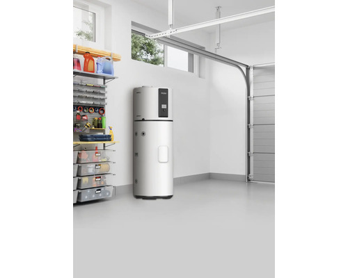Haier Logo Warmwasserspeicher in Garage