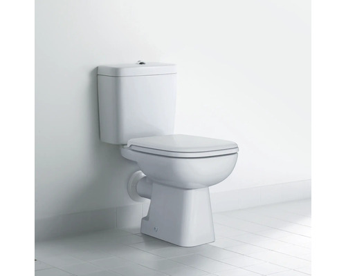 Stand-WC aus Keramik im Badezimmer