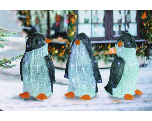 Drei Pinguinfiguren mit Beleuchtung für die Weihnachtsdekoration