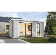 Modernes Gartenhaus mit Schiebetür und Fenster auf einem Rasen