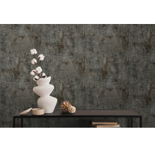 Dekorative Tapete mit einem Muster aus Stahlarmierungen auf strukturiertem Hintergrund