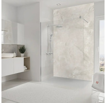 Helles Badezimmer mit Duschabtrennung, Waschtisch und Spiegel