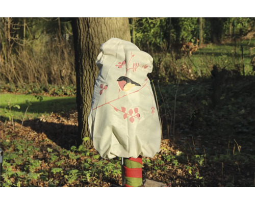 Pflanzenschutzhülle mit Vogel- und Blumenmuster zum Schutz von Pflanzen im Garten