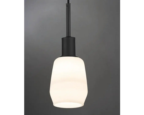 Einzelne Pendelleuchte mit Lampenschirm