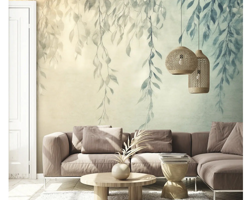 Fototapete Vlies 22072-07-01 GMK Art Edition 2 Silent Leaves grün 8-tlg. 400 x 270 cm Wohnzimmer mit Fototapete, Sofa und Dekoration