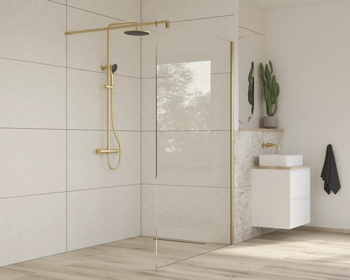 Badezimmer mit Duschabtrennung, Duscharmatur und Waschtisch