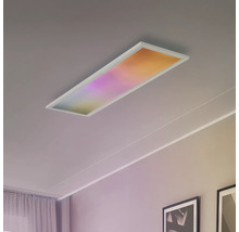 Rechteckige Deckenleuchte im Wohnzimmer